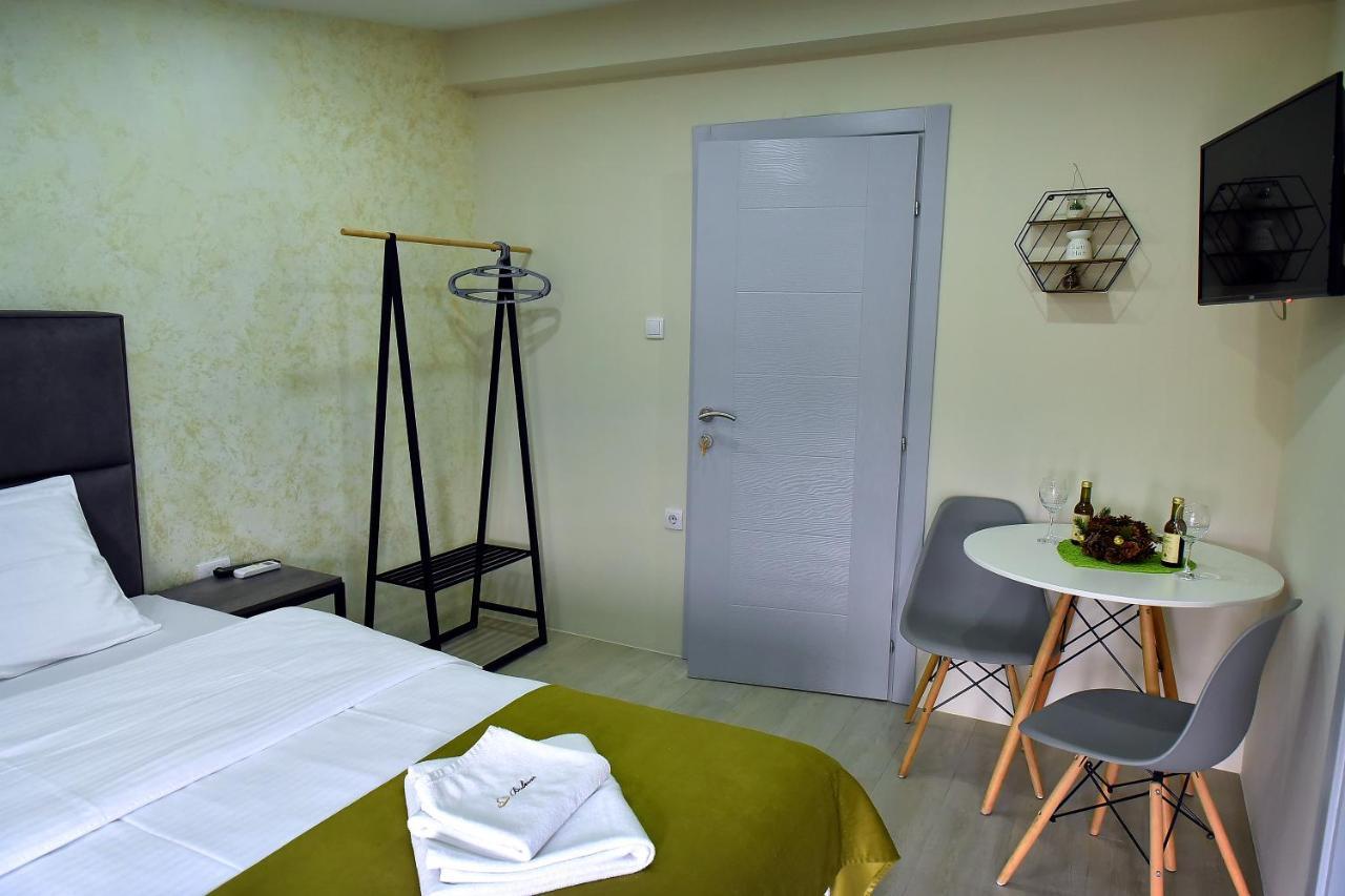 Studio Apartments Bulevar Ποντγορίτσα Εξωτερικό φωτογραφία