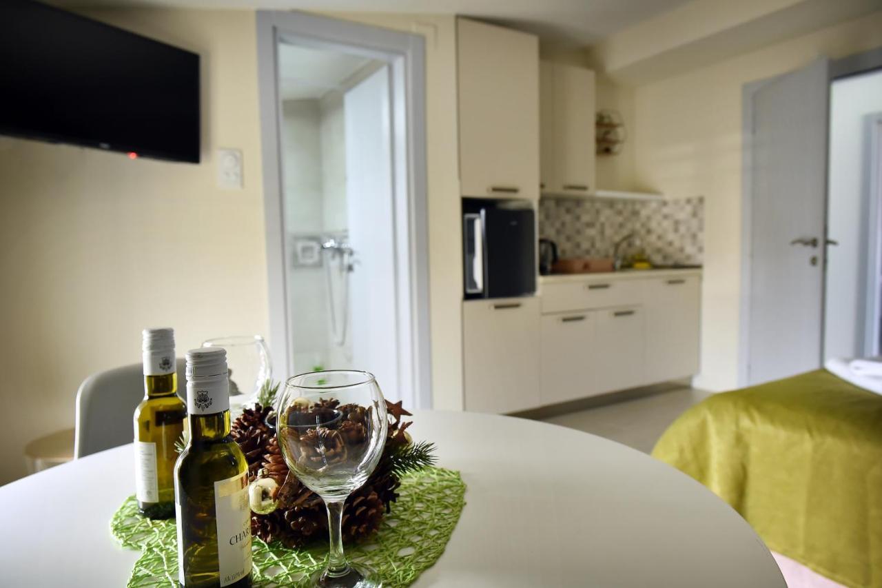 Studio Apartments Bulevar Ποντγορίτσα Εξωτερικό φωτογραφία