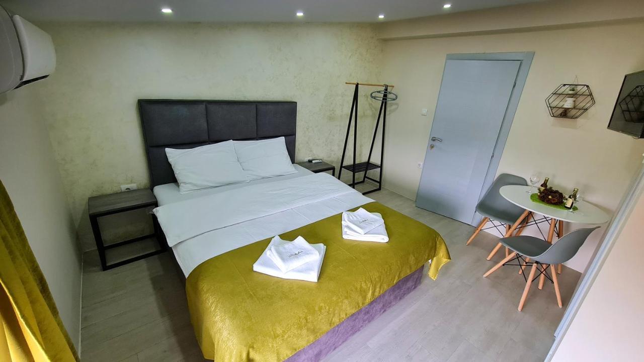Studio Apartments Bulevar Ποντγορίτσα Εξωτερικό φωτογραφία