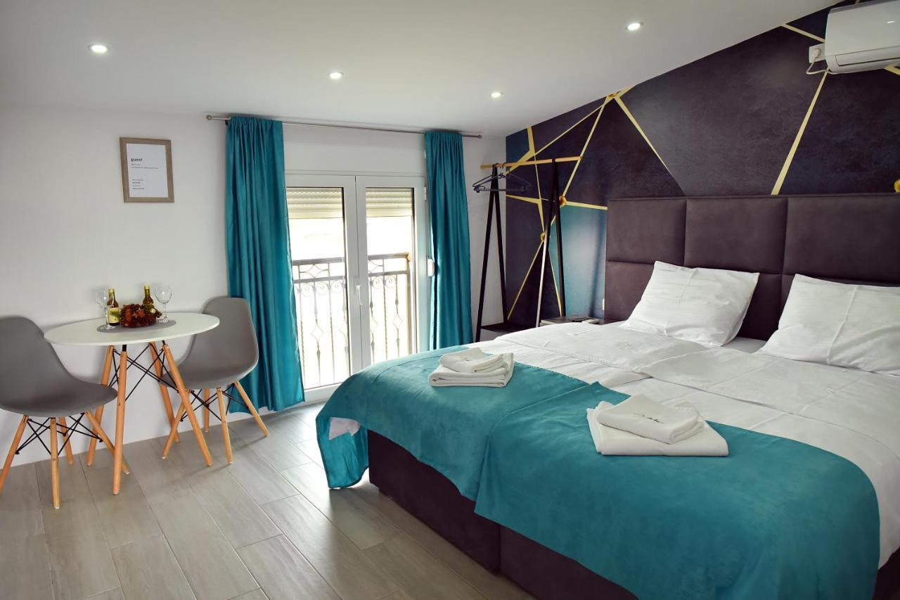 Studio Apartments Bulevar Ποντγορίτσα Εξωτερικό φωτογραφία